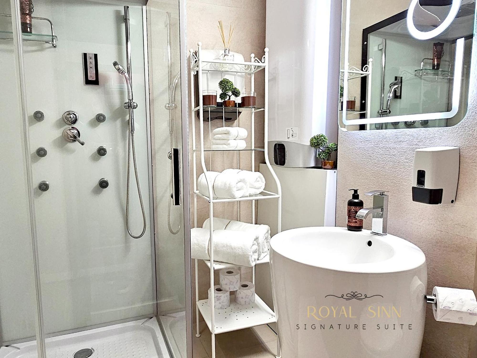 בוקרשט Royal Sinn Signature Suite מראה חיצוני תמונה